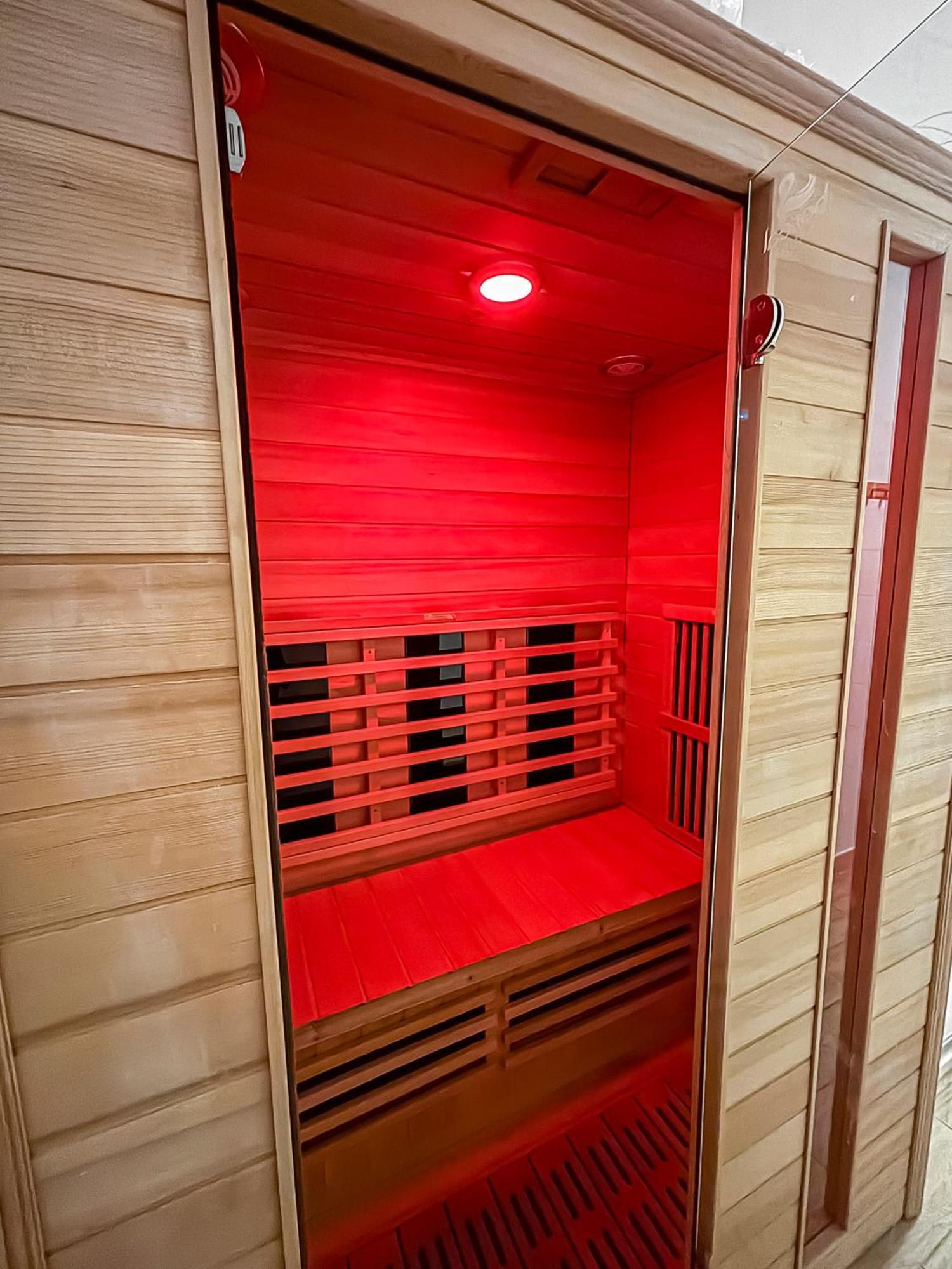 Privée : Jacuzzi + Sauna + Billard + Jeux So Hébergement de vacances *